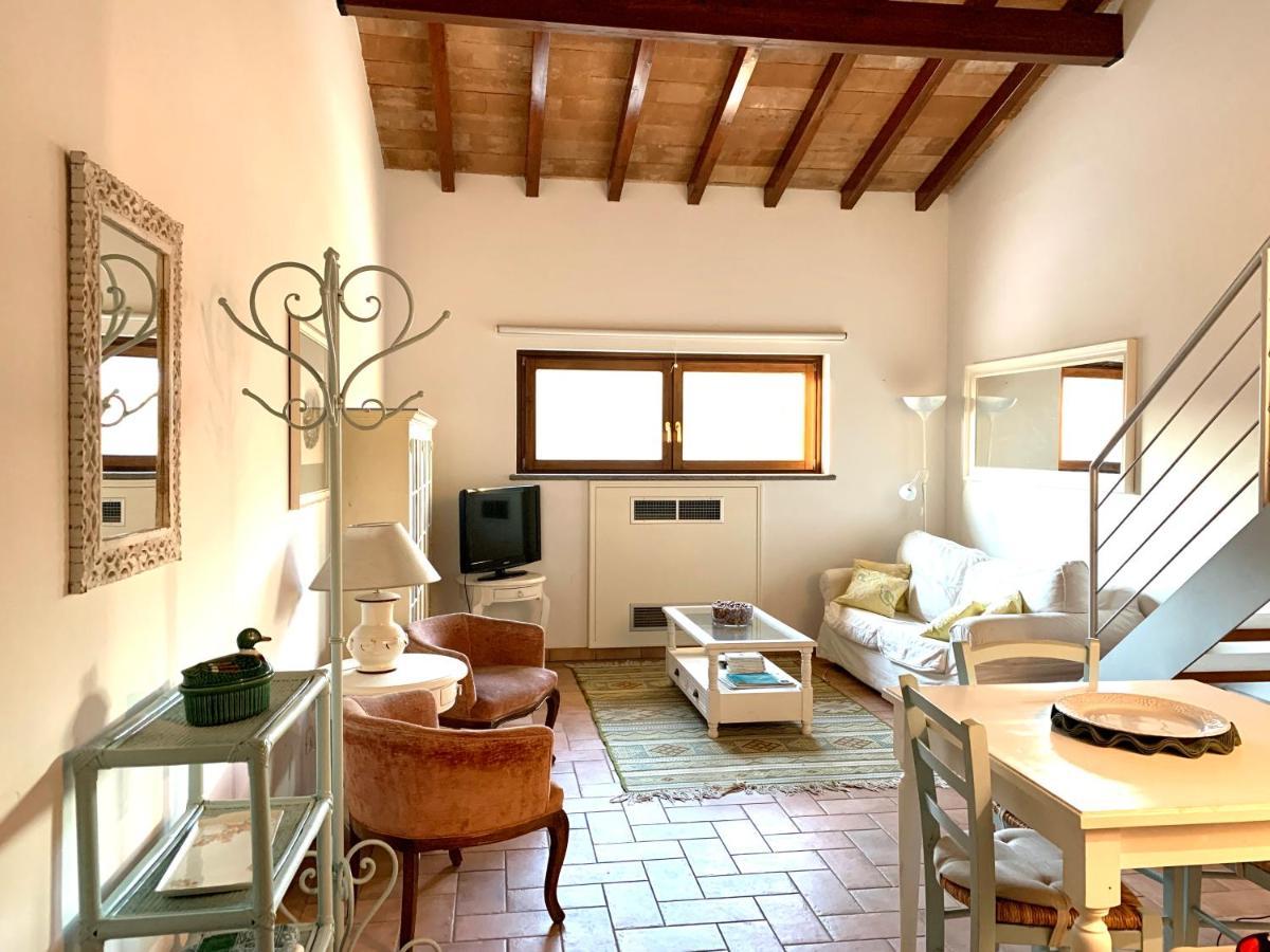 Agriturismo Potrero Grande Sul Lago Di Martignano Con Spiaggia Campagnano Di Roma Buitenkant foto