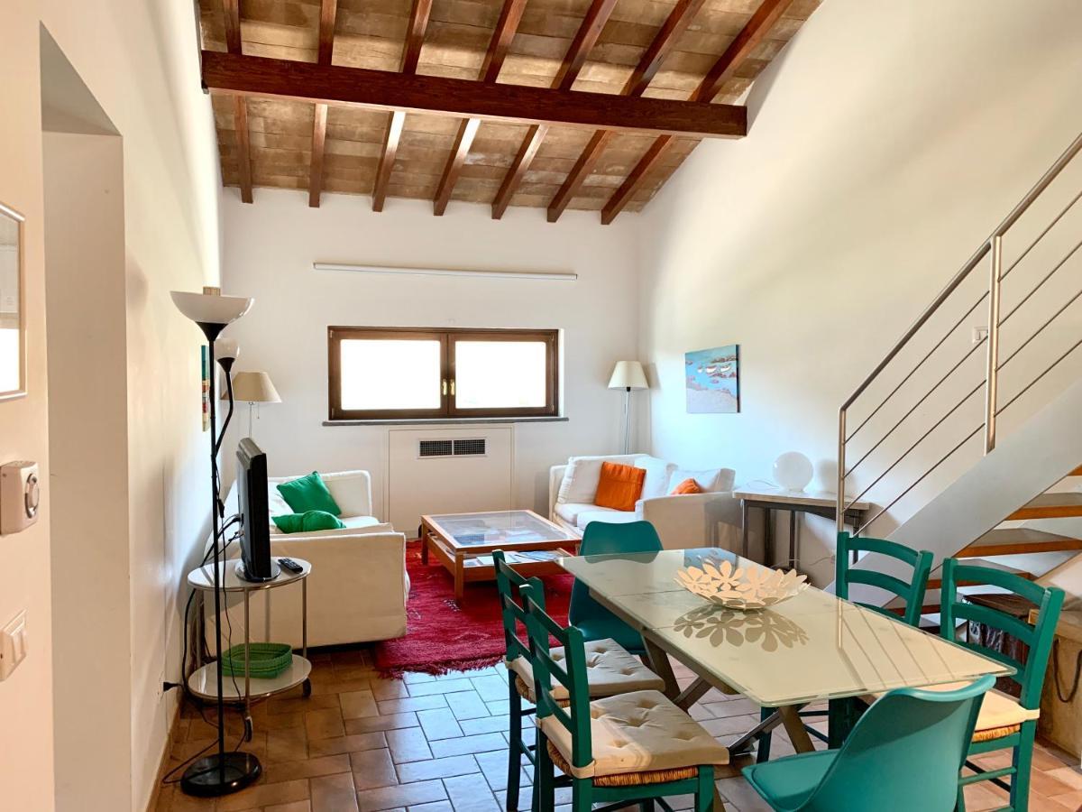Agriturismo Potrero Grande Sul Lago Di Martignano Con Spiaggia Campagnano Di Roma Buitenkant foto